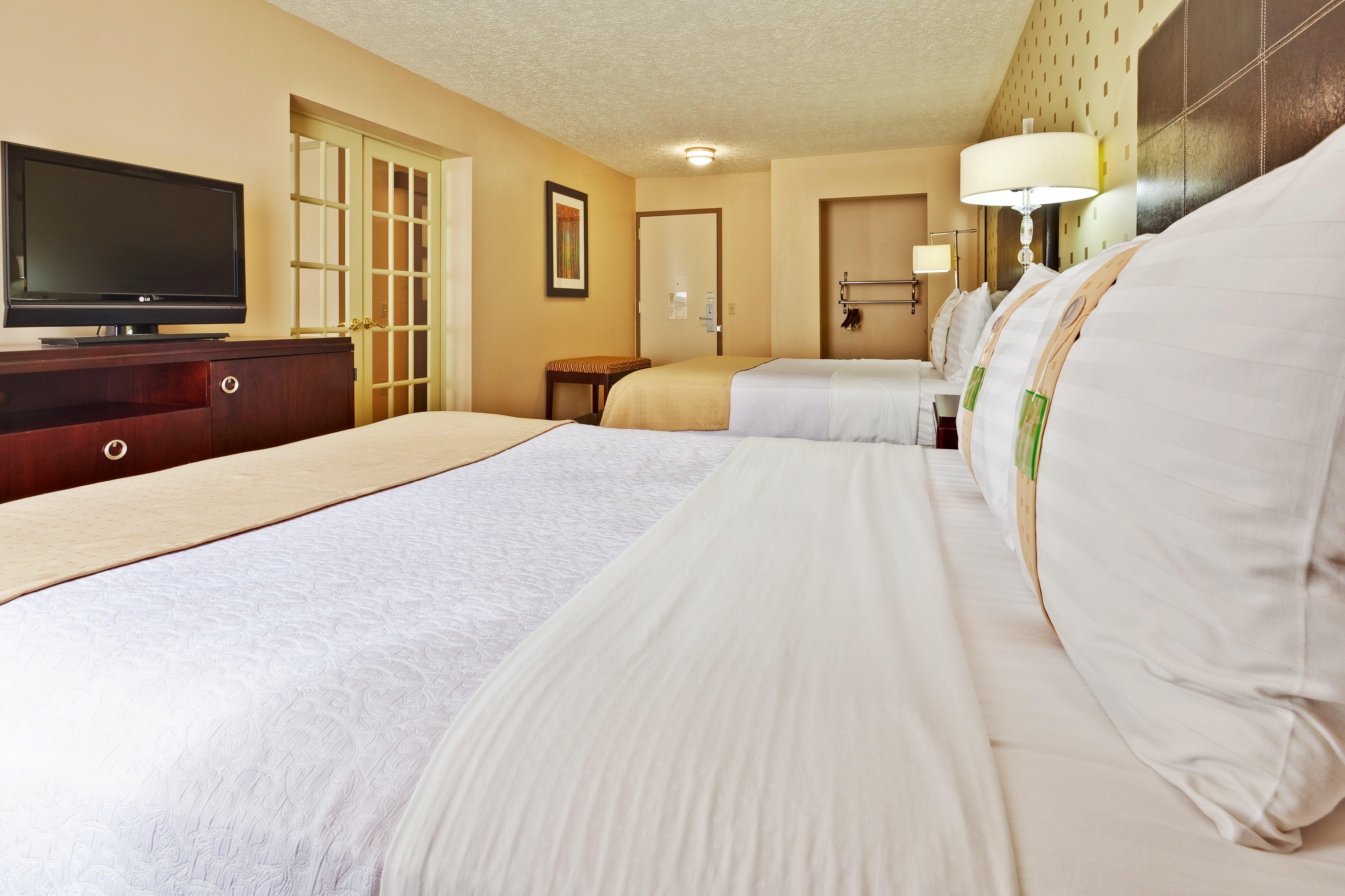 Holiday Inn Bloomington-University Area By Ihg Bagian luar foto