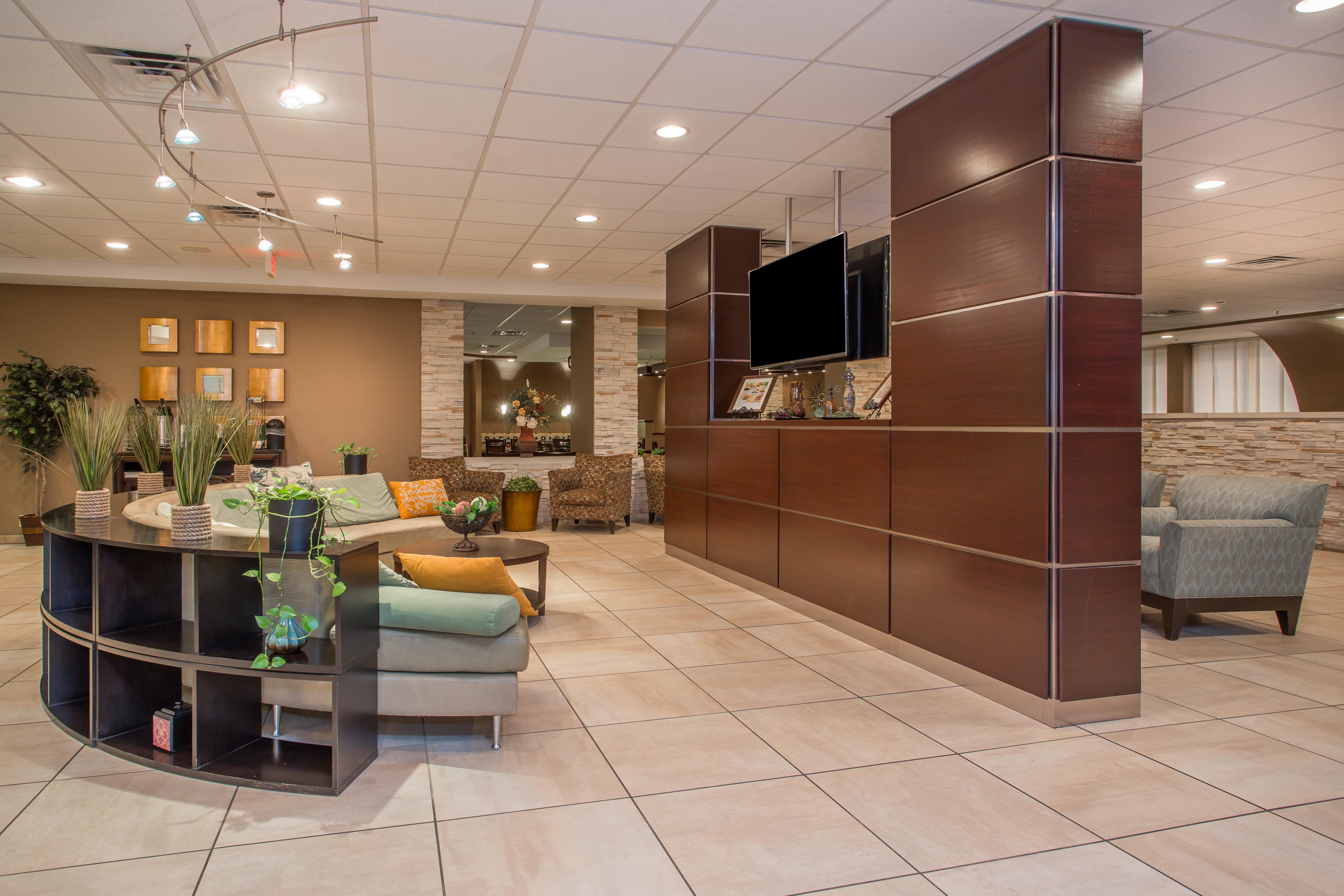 Holiday Inn Bloomington-University Area By Ihg Bagian luar foto