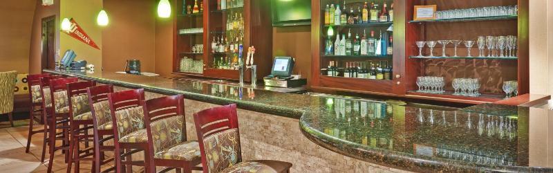 Holiday Inn Bloomington-University Area By Ihg Bagian luar foto