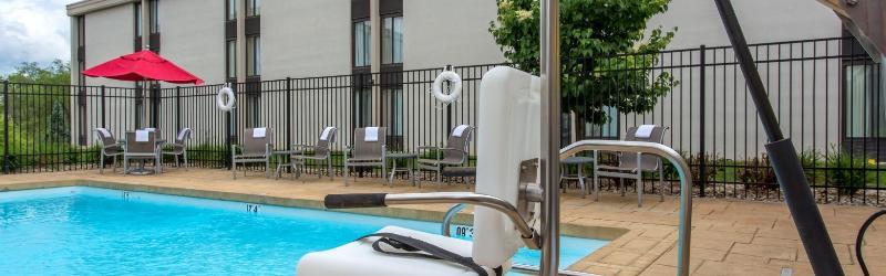 Holiday Inn Bloomington-University Area By Ihg Bagian luar foto